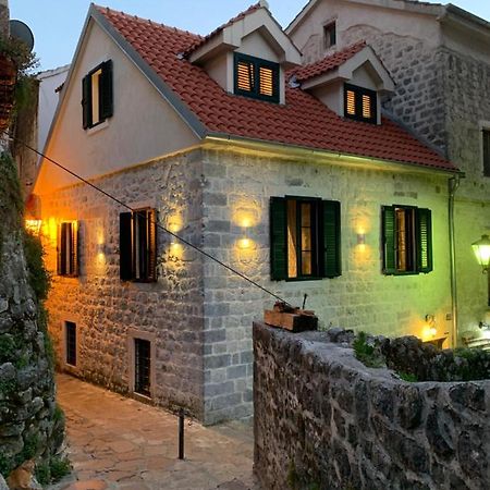 Hotel Kazin Supreme Kotor Exterior foto