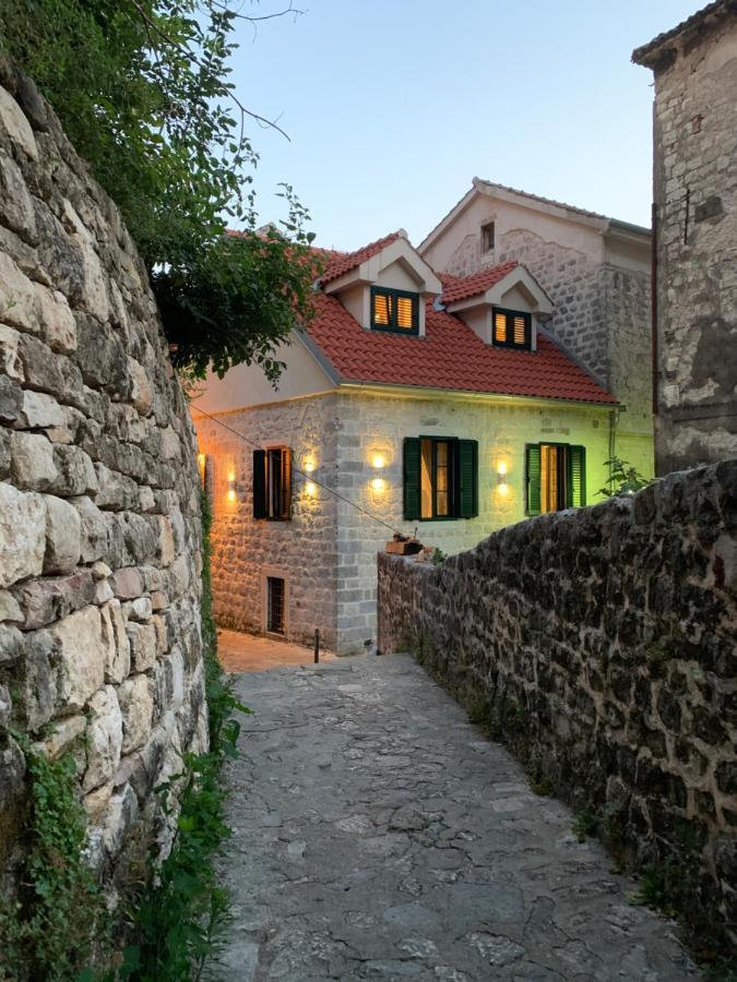 Hotel Kazin Supreme Kotor Exterior foto